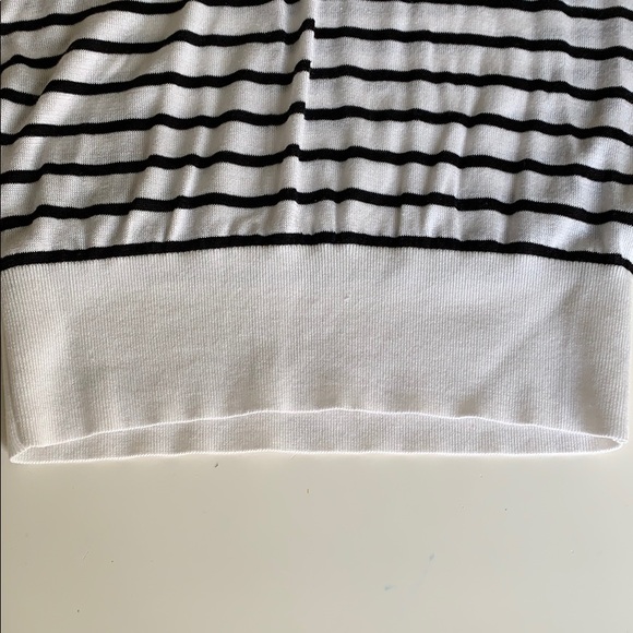 Banana Republic 3/4 Sweater - Picture 3 of 4